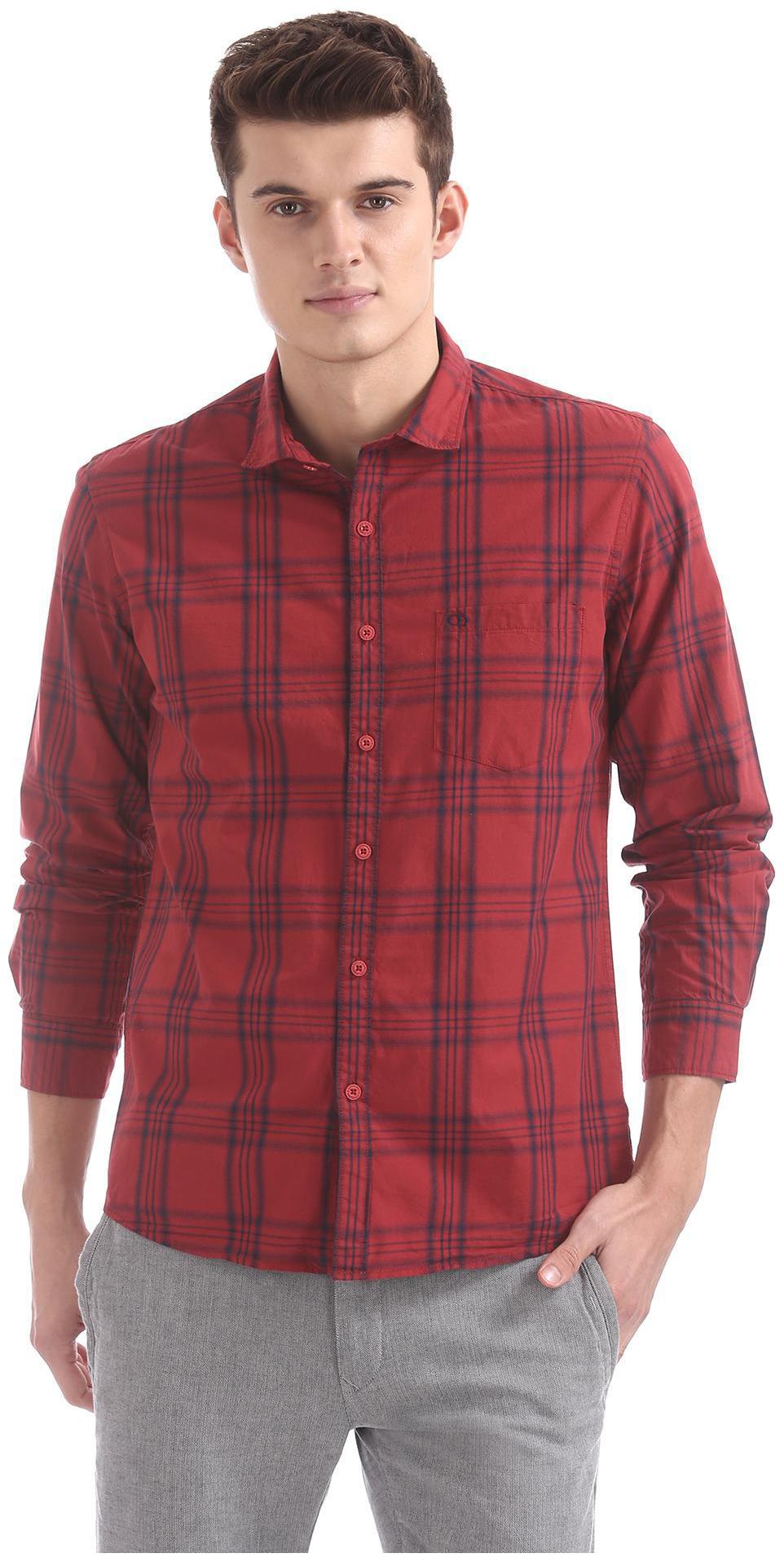 

RUGGERS Men Red Checked Regular Fit Casual Shirt