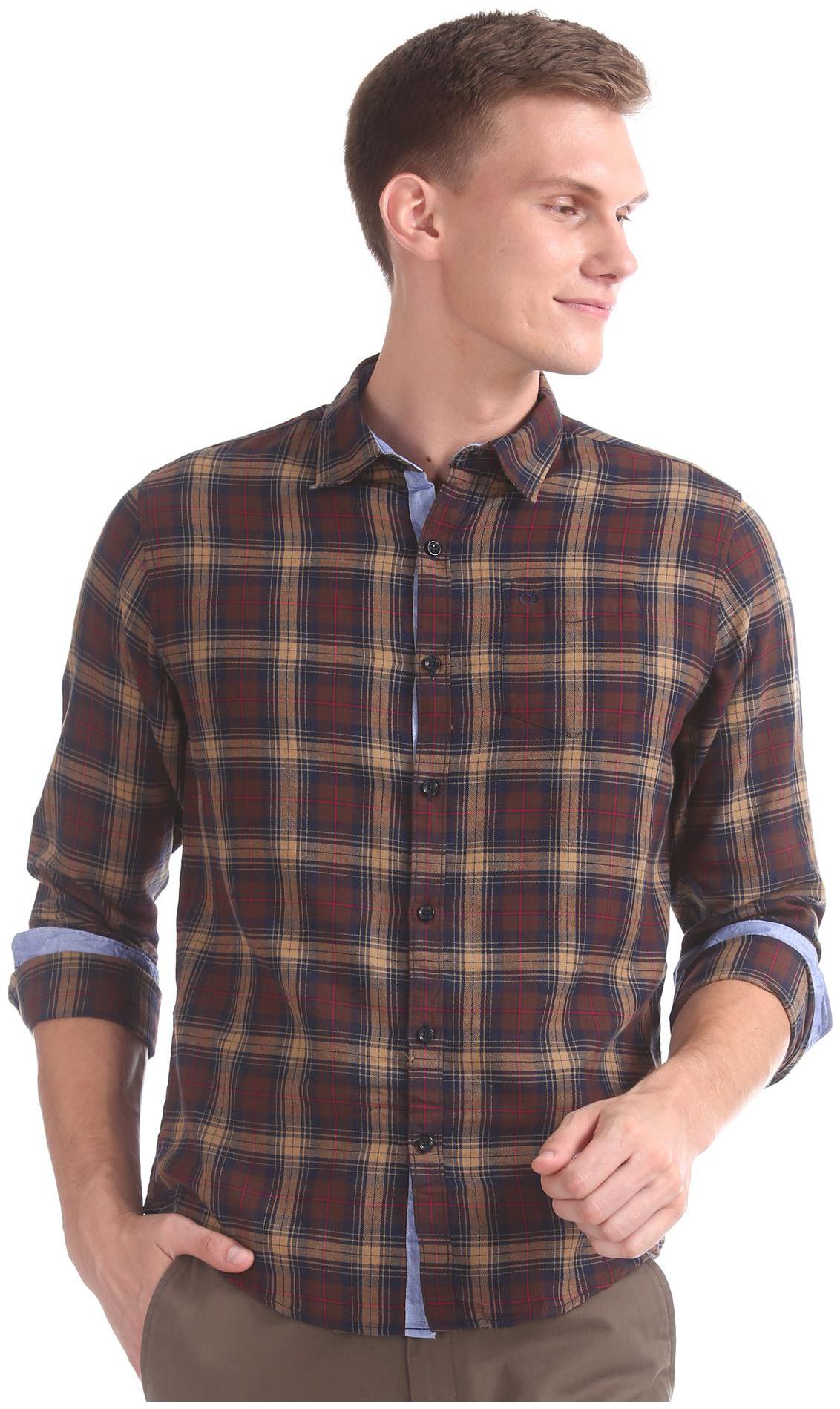 

RUGGERS Men Brown Checked Slim Fit Casual Shirt