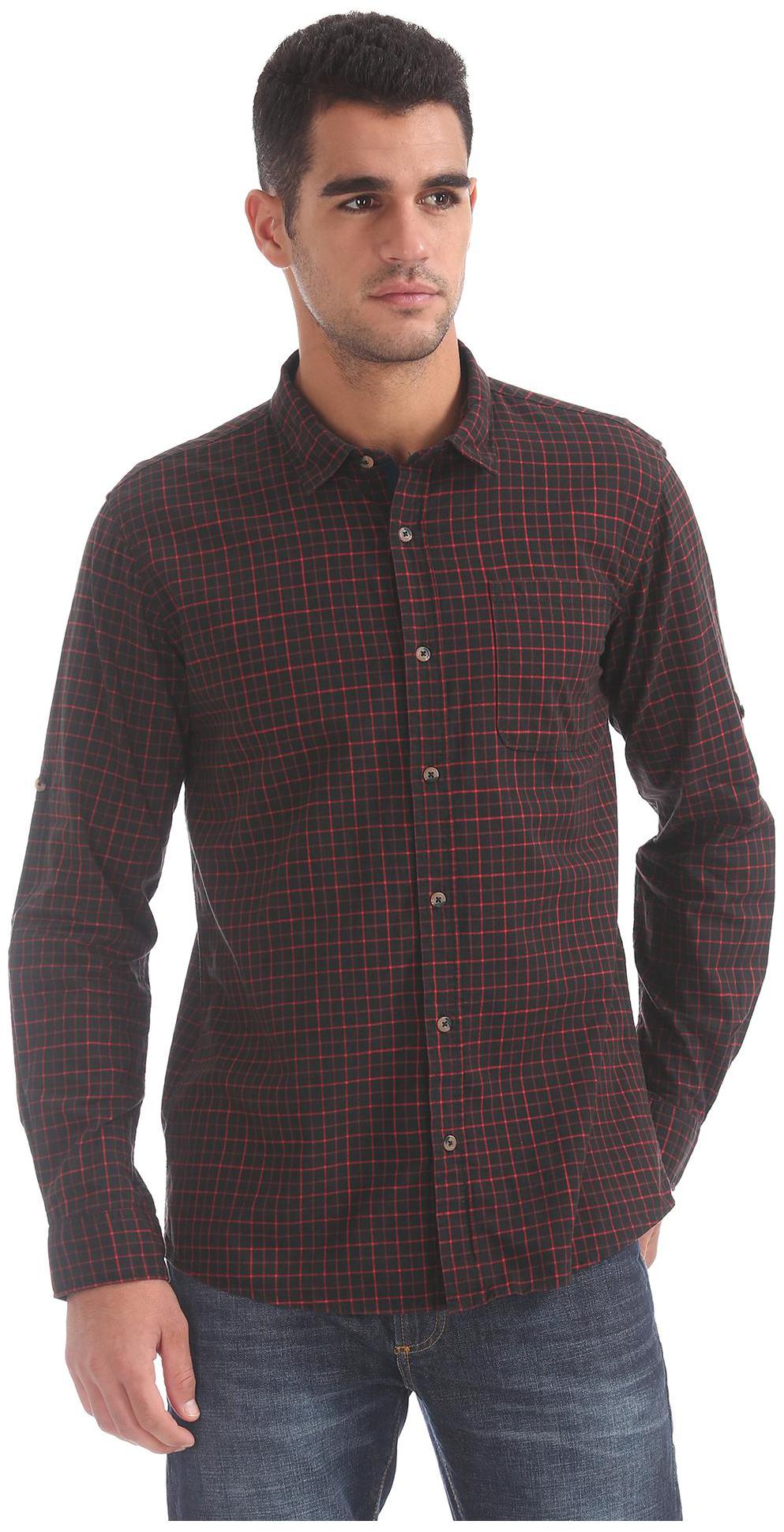 

RUGGERS Men Red Checked Regular Fit Casual Shirt