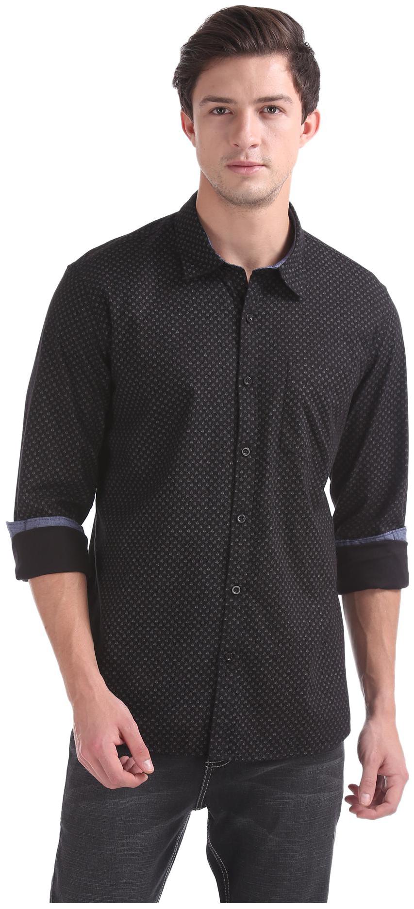 

RUGGERS Men Black Polka Dots Regular Fit Casual Shirt