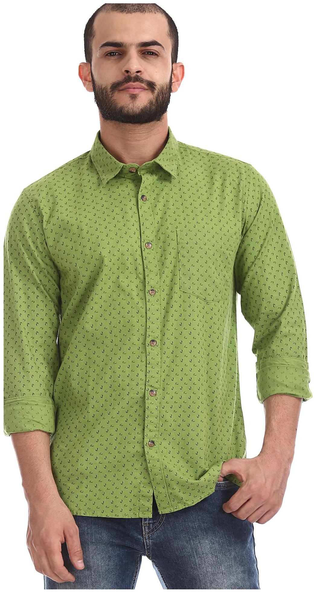 

RUGGERS Men Green Printed Regular Fit Casual Shirt