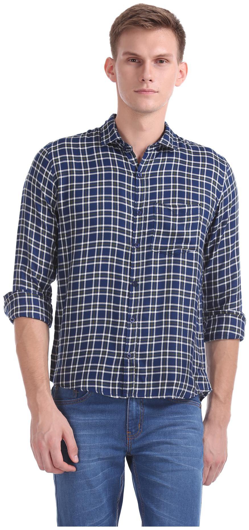 

RUGGERS Men Blue Checked Regular Fit Casual Shirt