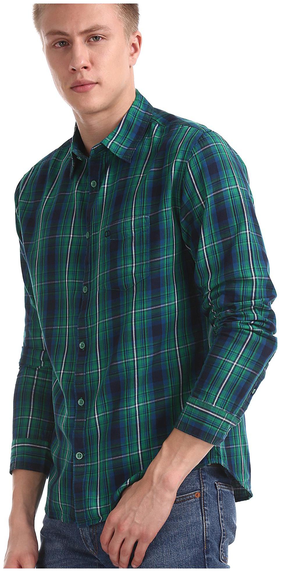 

RUGGERS Men Green Checked Regular Fit Casual Shirt