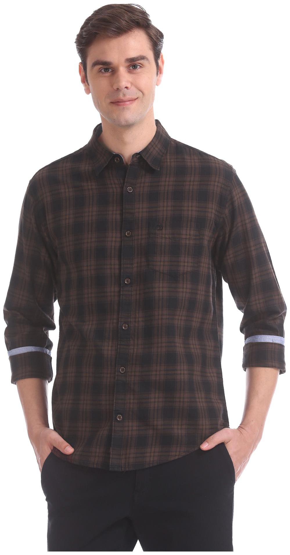 

RUGGERS Men Brown Checked Slim Fit Casual Shirt