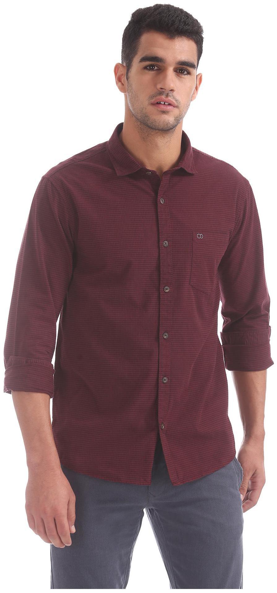 

RUGGERS Men Red Checked Regular Fit Casual Shirt
