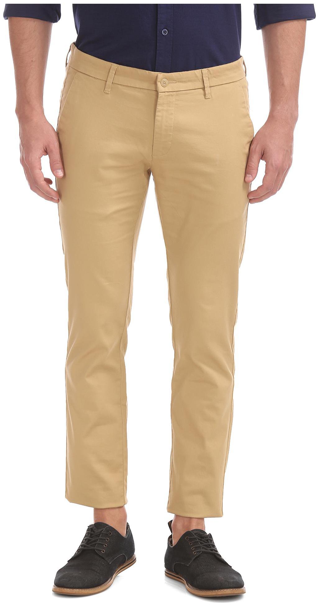 

RUGGERS Men Beige Solid Tapered fit Regular trousers