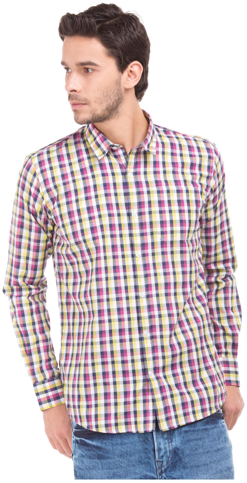 

RUGGERS Men Pink Checked Regular Fit Casual Shirt