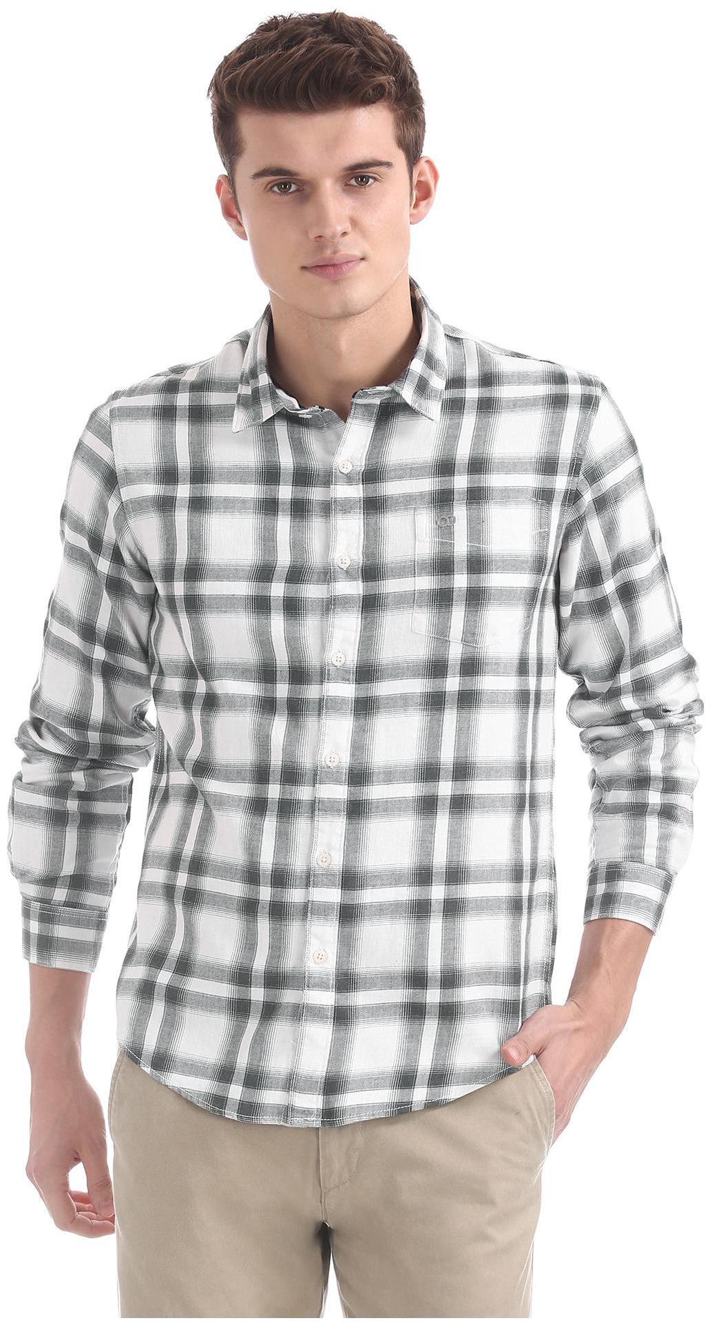 

RUGGERS Men White Checked Regular Fit Casual Shirt