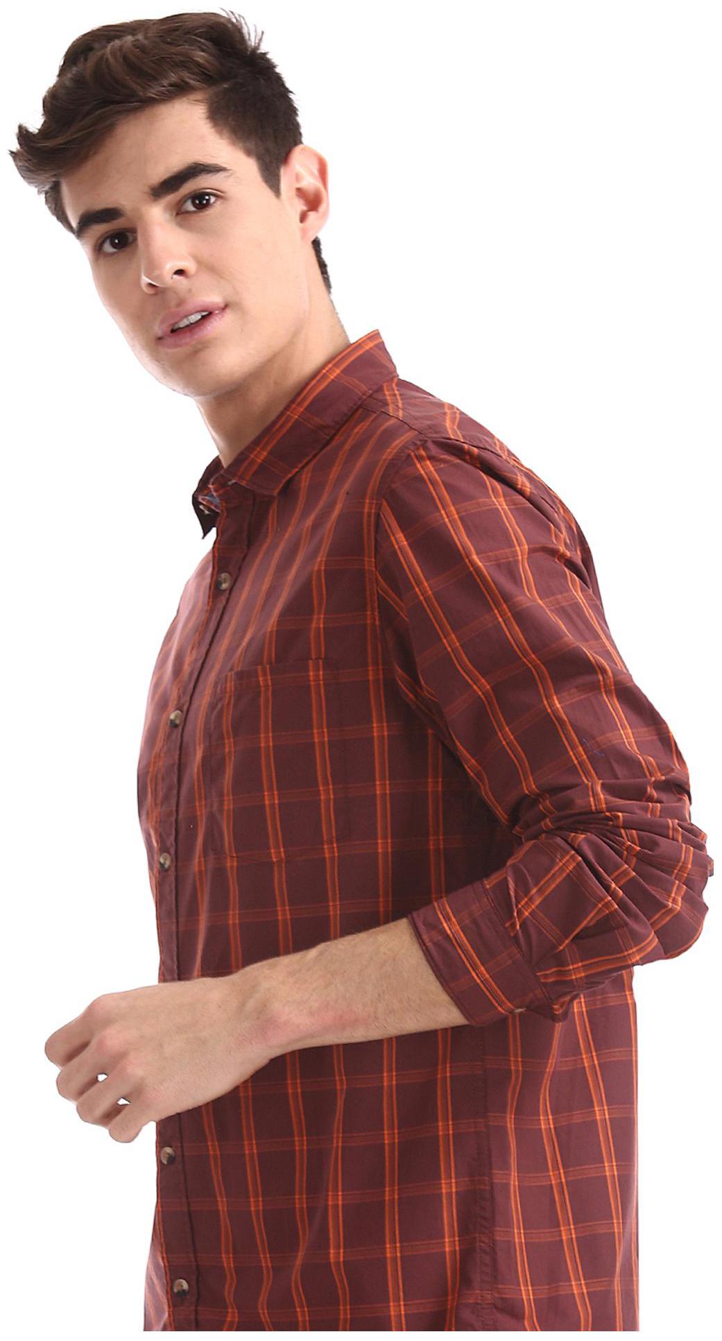 

RUGGERS Men Brown Checked Regular Fit Casual Shirt