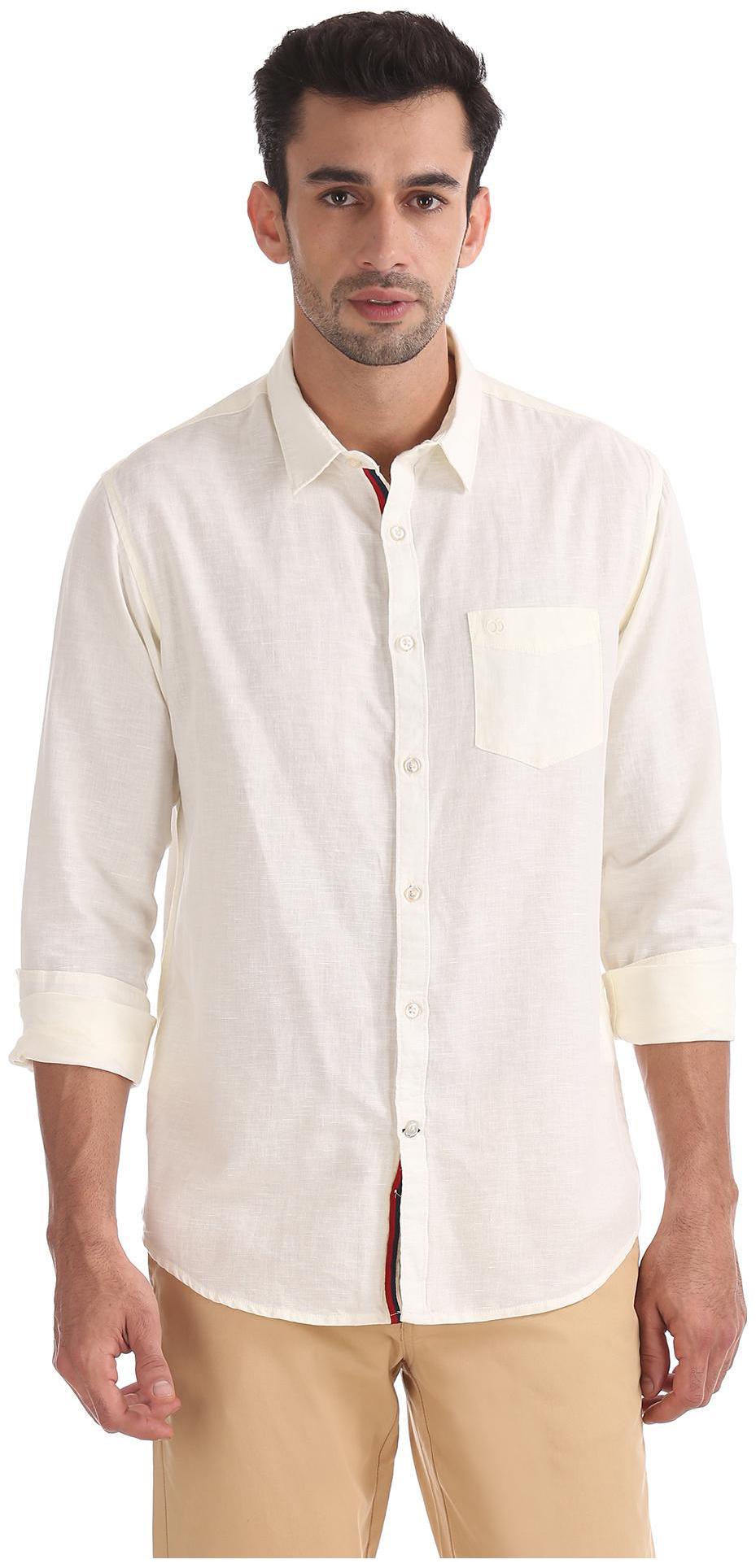 

RUGGERS Men White Weaved Slim Fit Casual Shirt