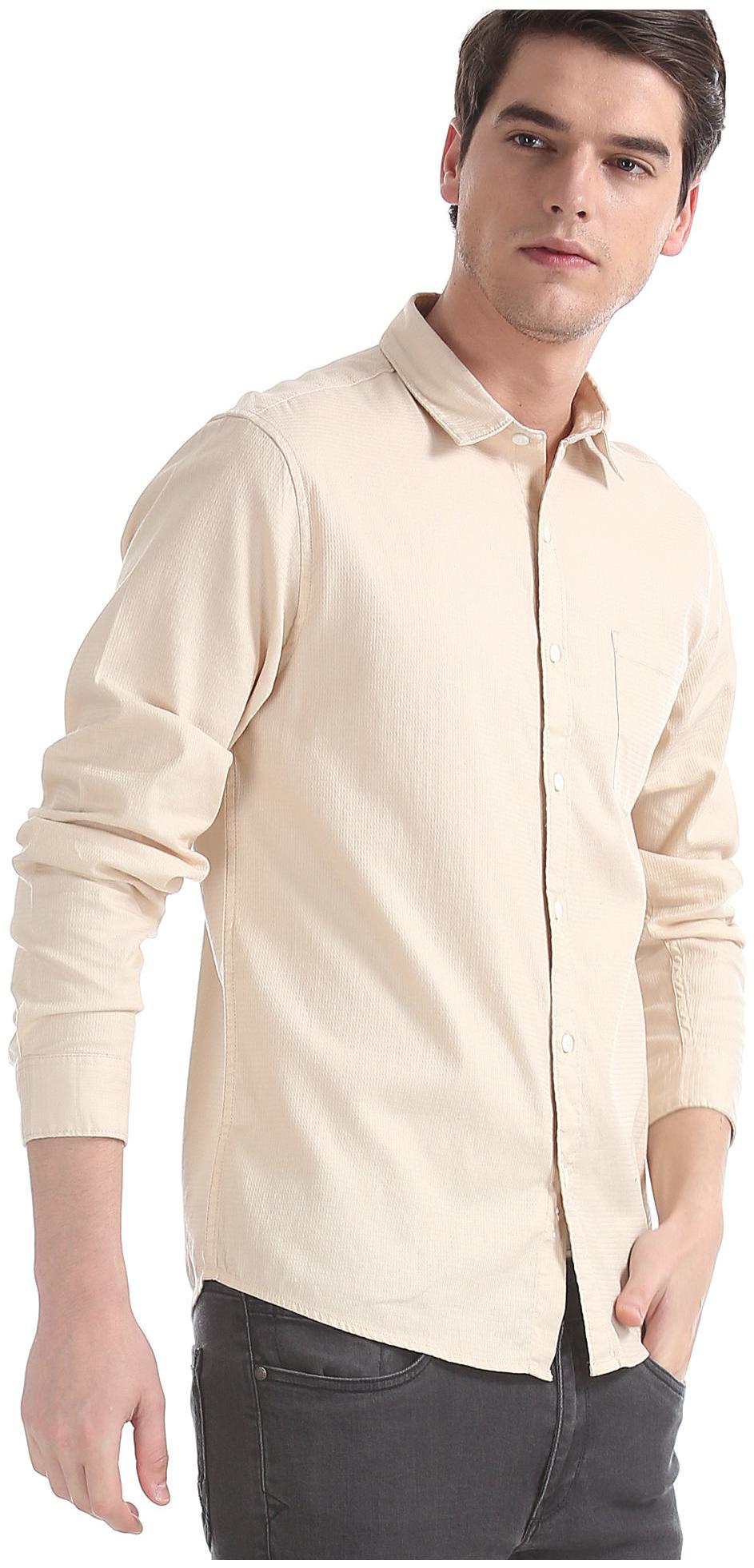 

RUGGERS Men Beige Solid Regular Fit Casual Shirt