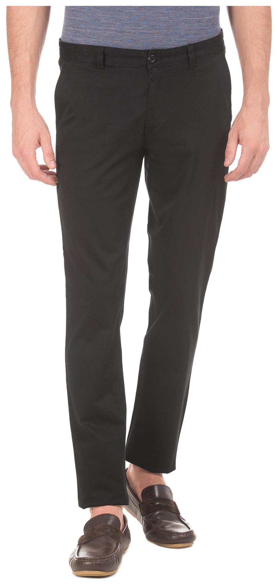 

RUGGERS Men Black Solid Slim fit Regular trousers