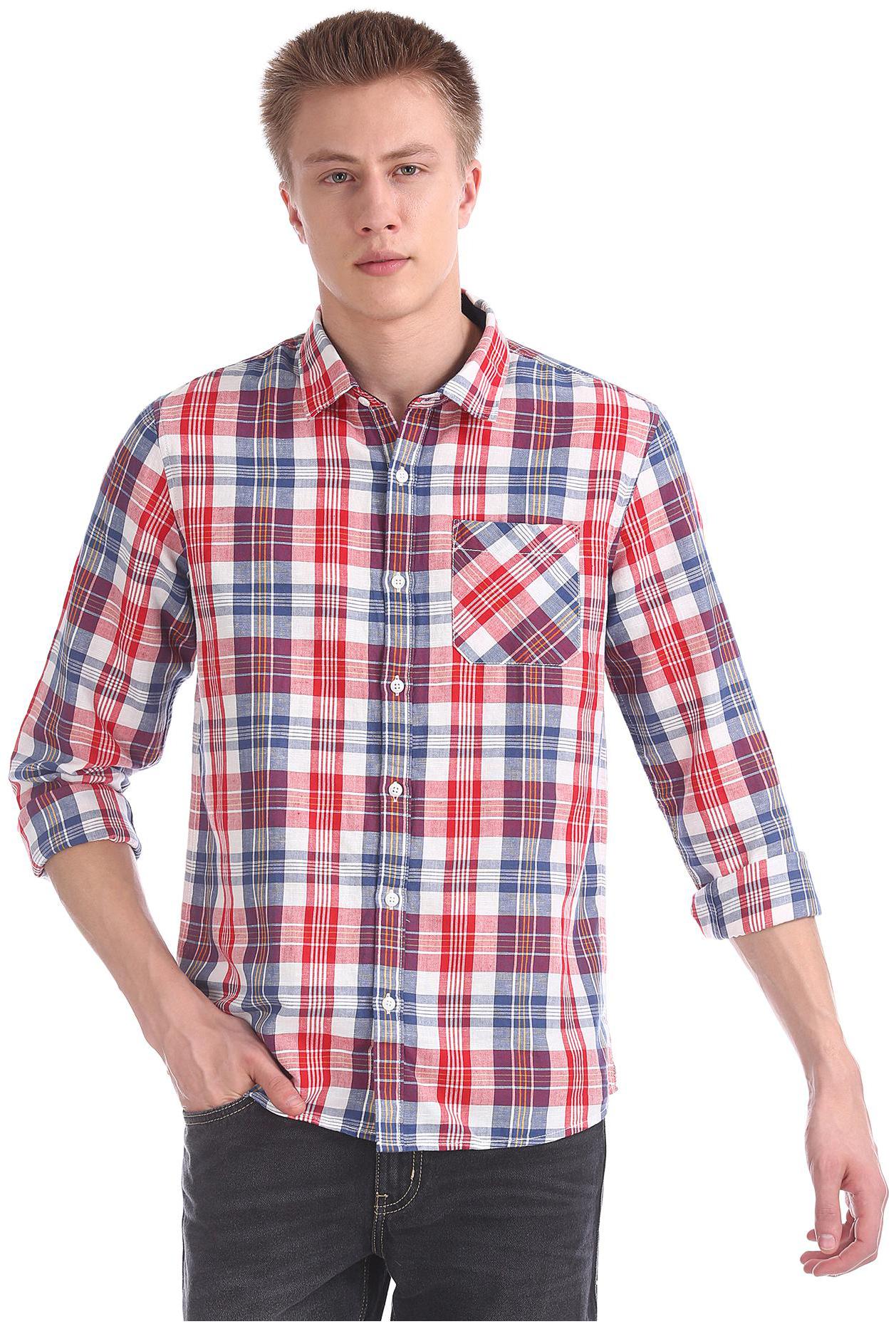 

RUGGERS Men Red Checked Regular Fit Casual Shirt