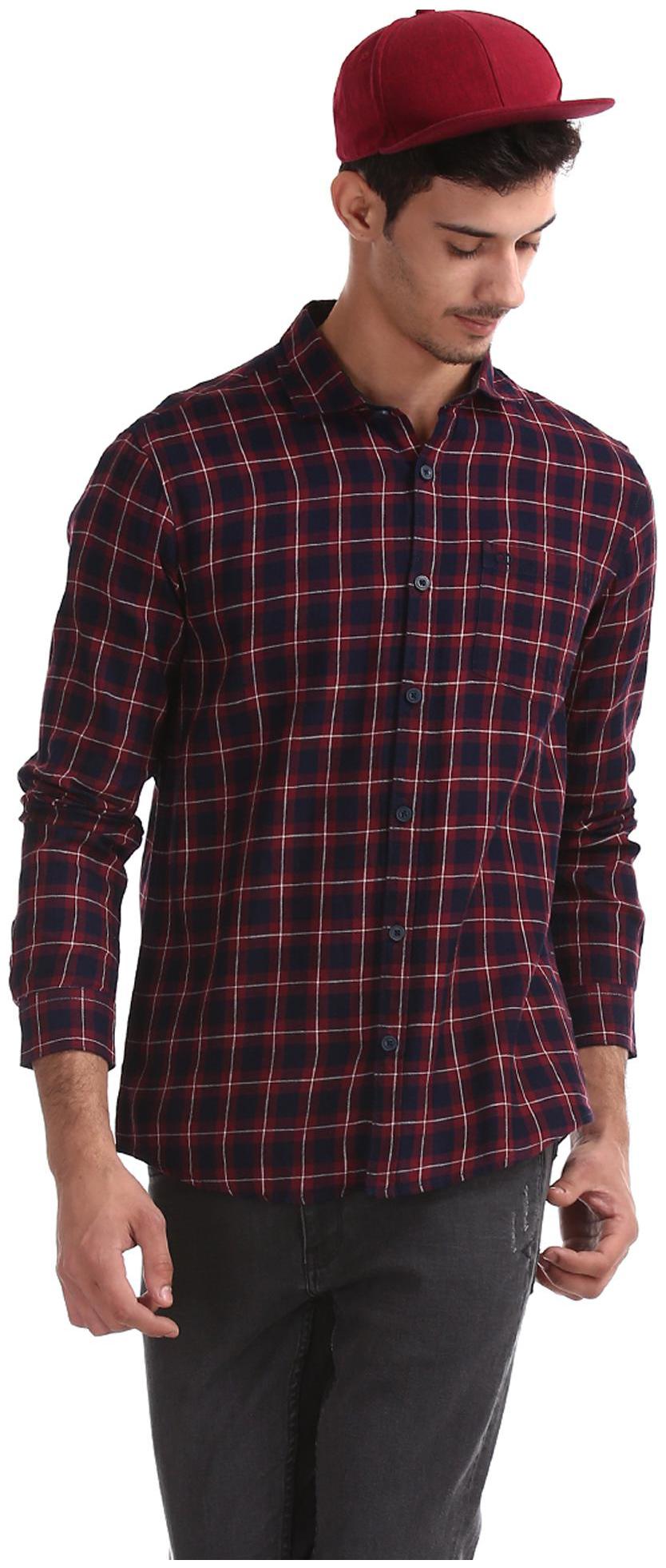 

RUGGERS Men Red Checked Regular Fit Casual Shirt