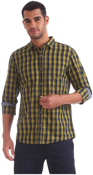 RUGGERS Men Yellow Checked Regular Fit Casual Shirt