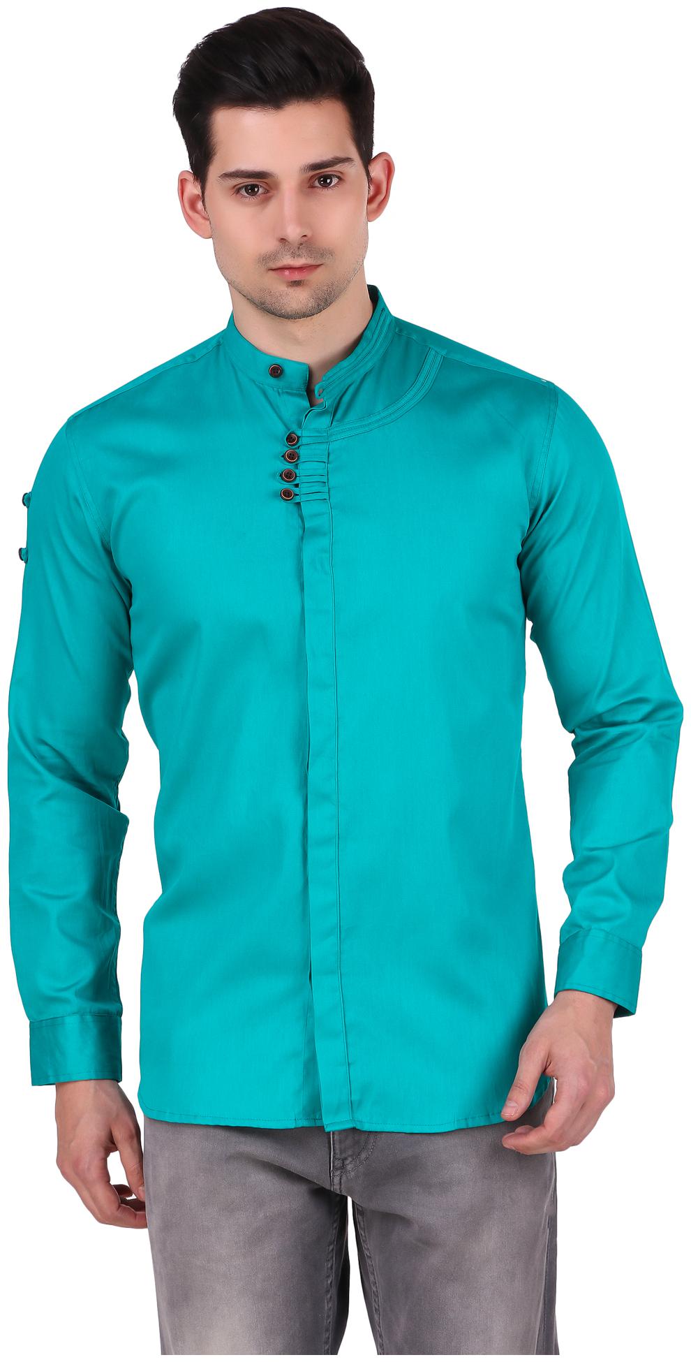 

Ruh Republic Men Green Solid Slim Fit Casual Shirt