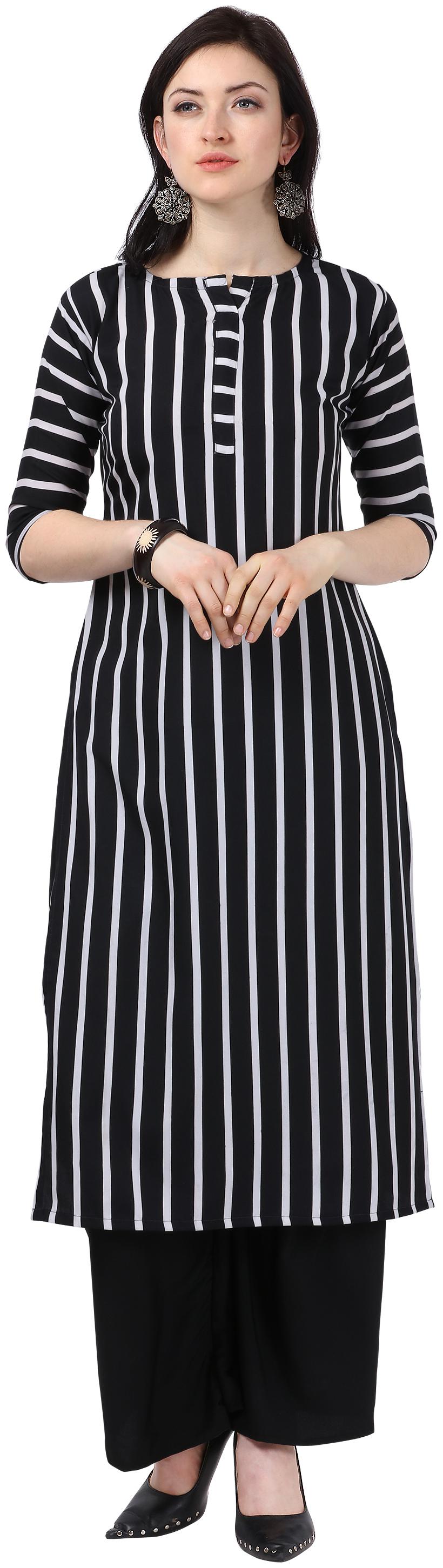 

Saadhvi Women Black Striped Straight Kurta