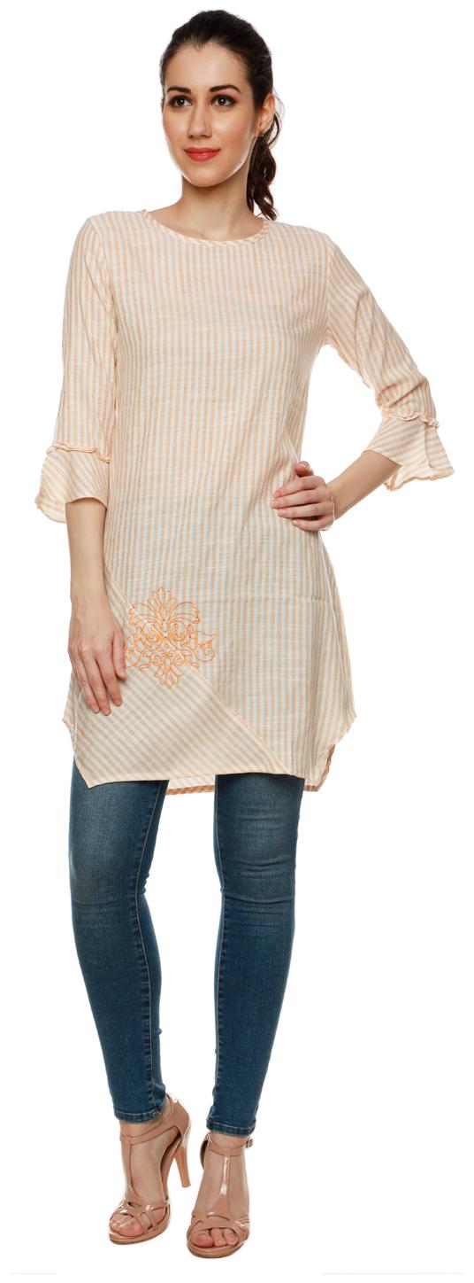 

SAJJU Women Orange Striped Straight Kurti