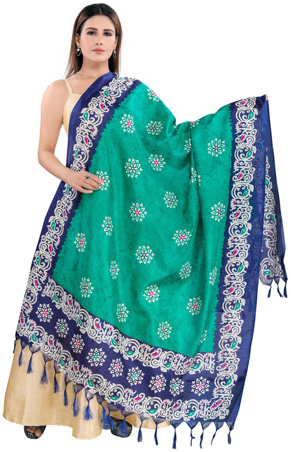 

Salwar Studio Women Blended Floral Green Dupatta