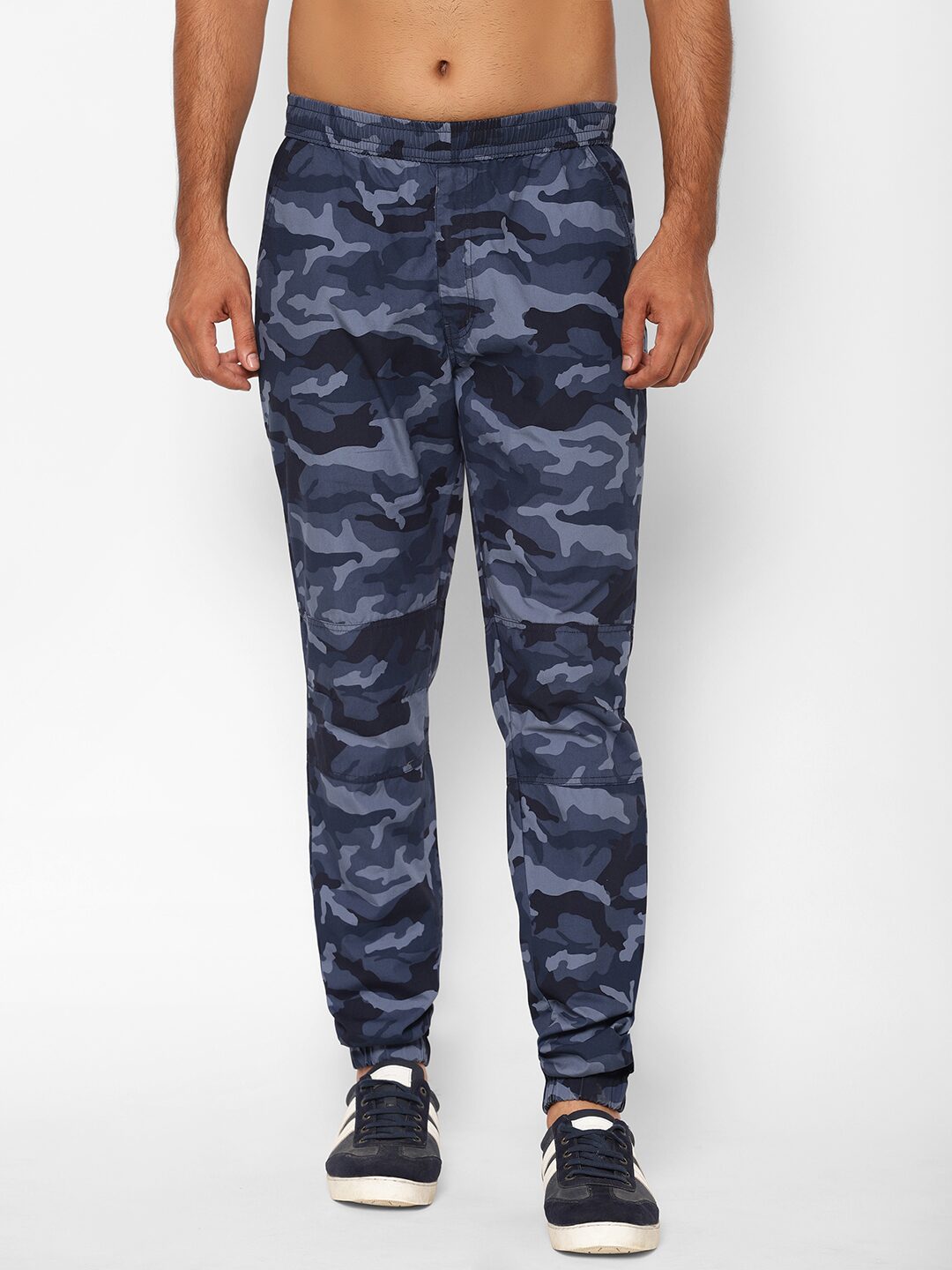 

Sapper Men Blue Camouflage Slim fit Joggers