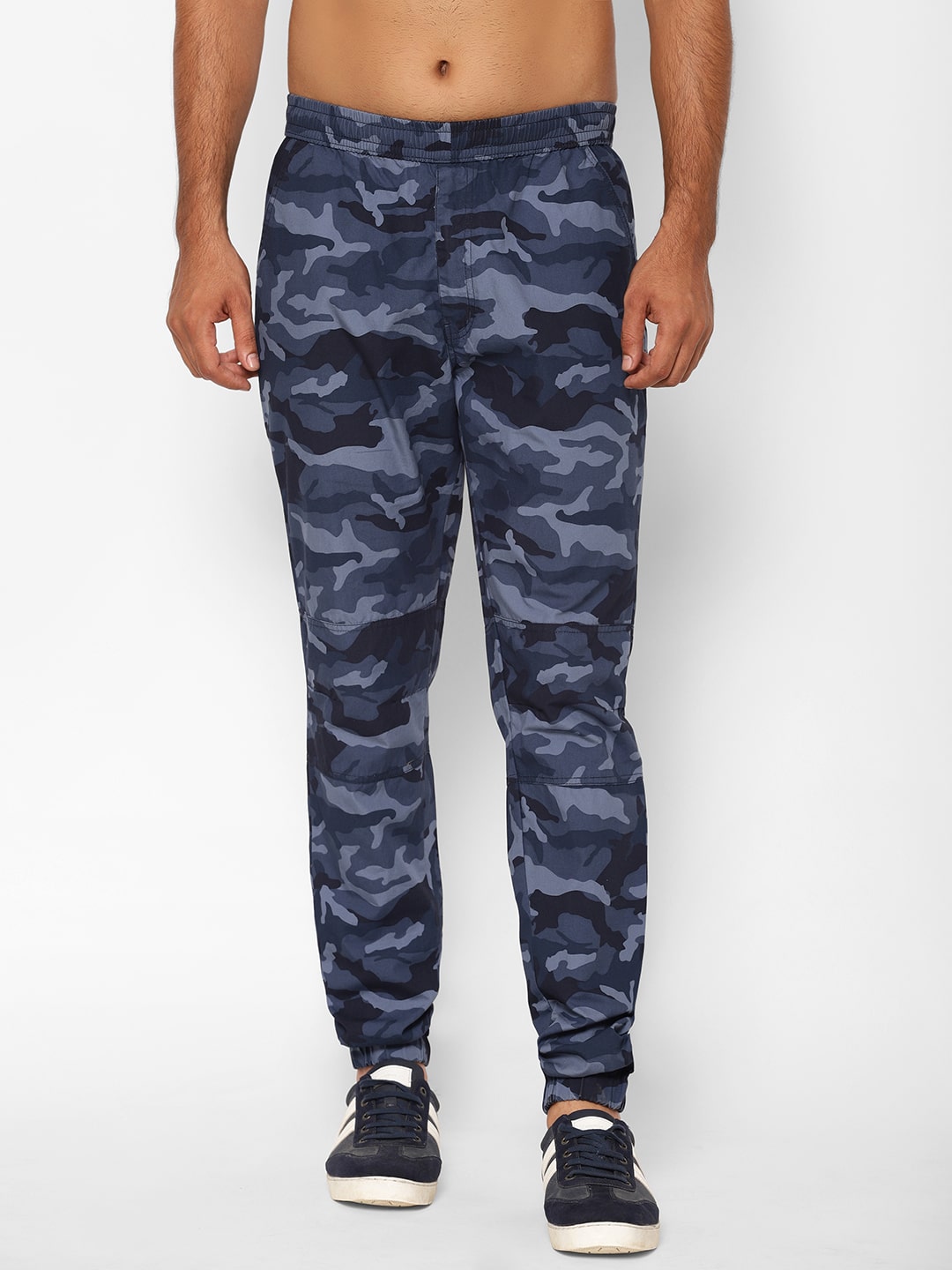 

Sapper Men Blue Camouflage Slim fit Joggers