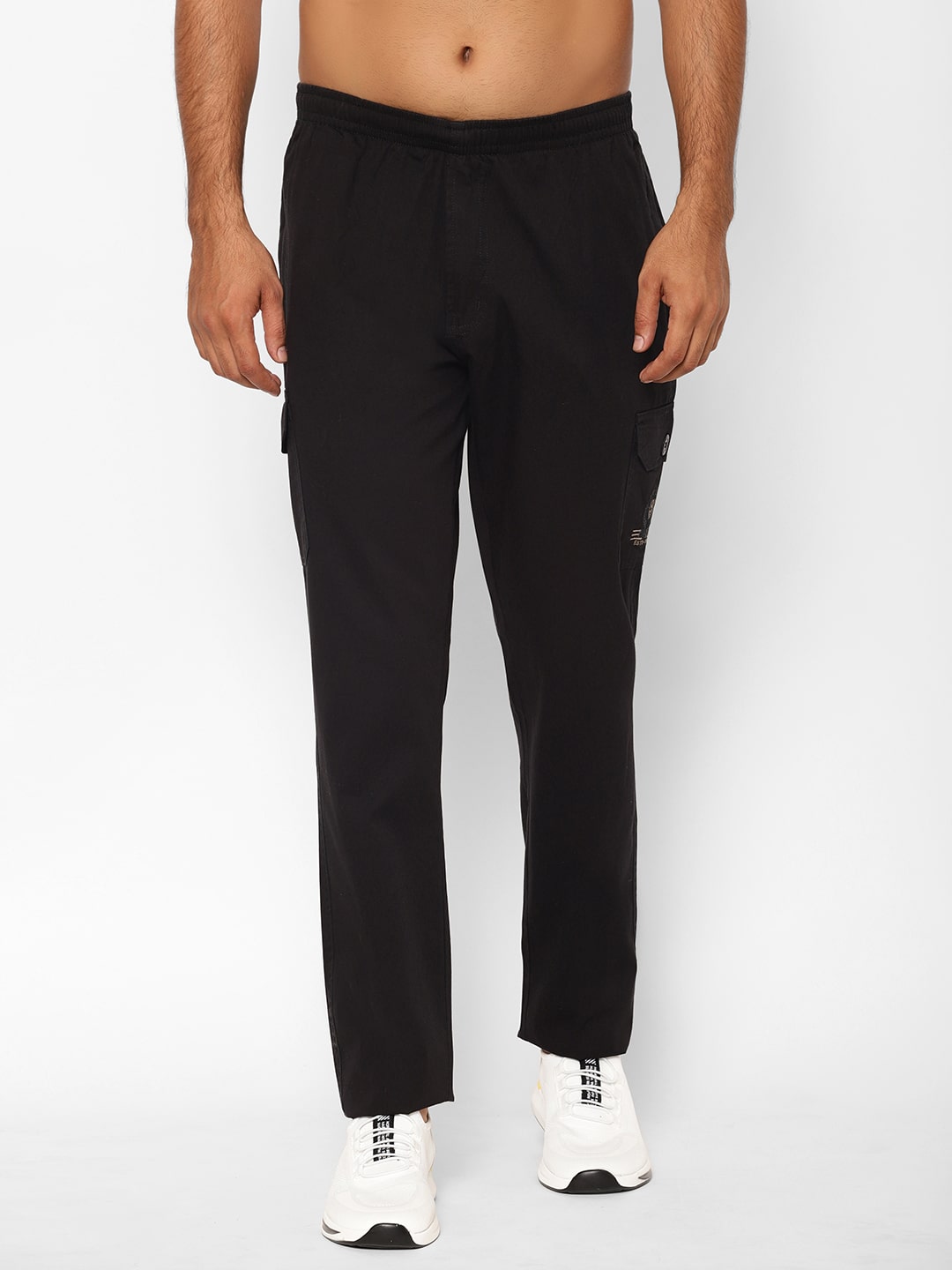 

Sapper Men Black Solid Regular fit Cargos