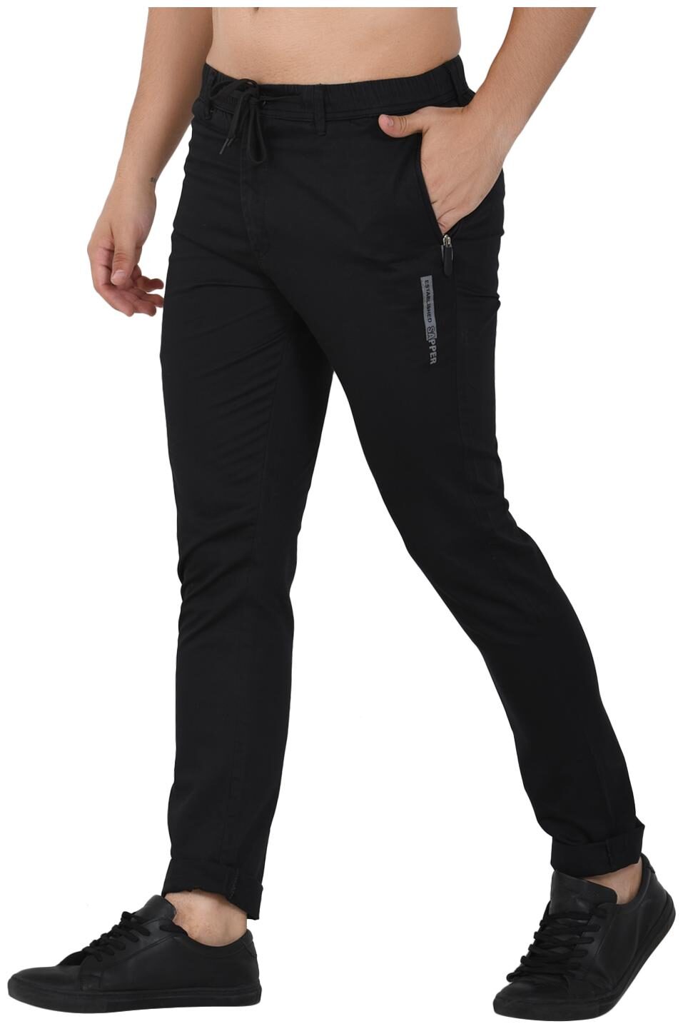

Sapper Men Black Solid Slim fit Chinos