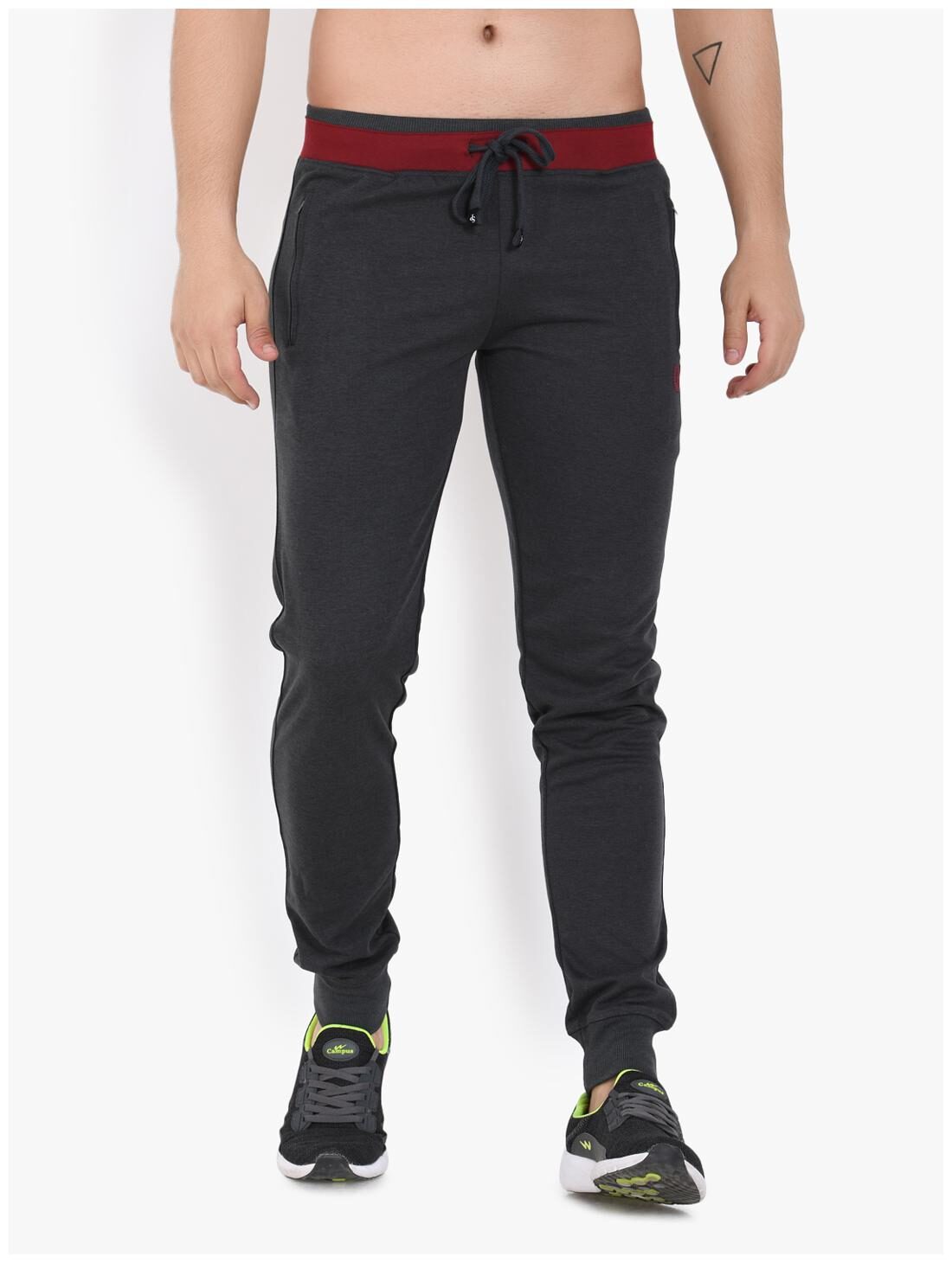 

Sapper Men Grey Solid Slim fit Joggers