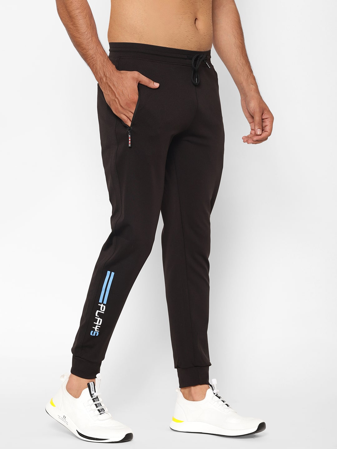 

Sapper Men Black Solid Slim fit Joggers