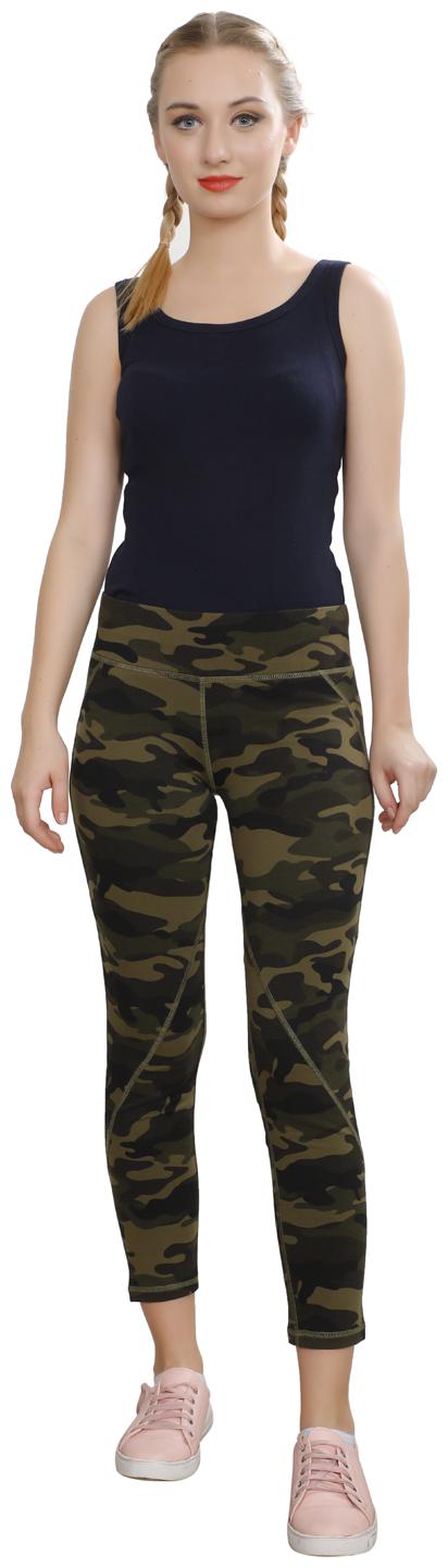 

Sapper Women Slim fit Cotton Solid Track pants - Green