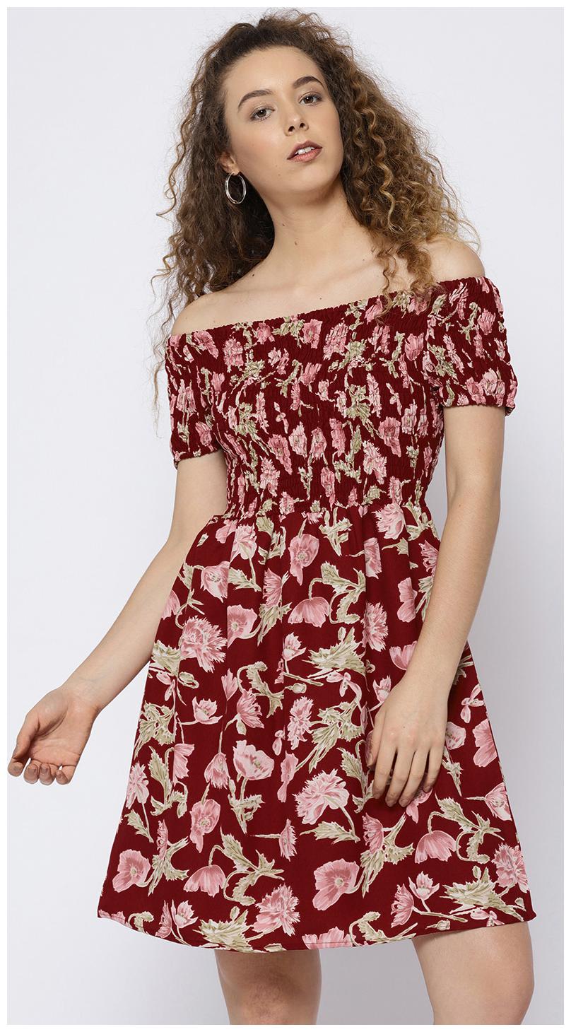 

Sera Maroon Abstract Fit flare dress