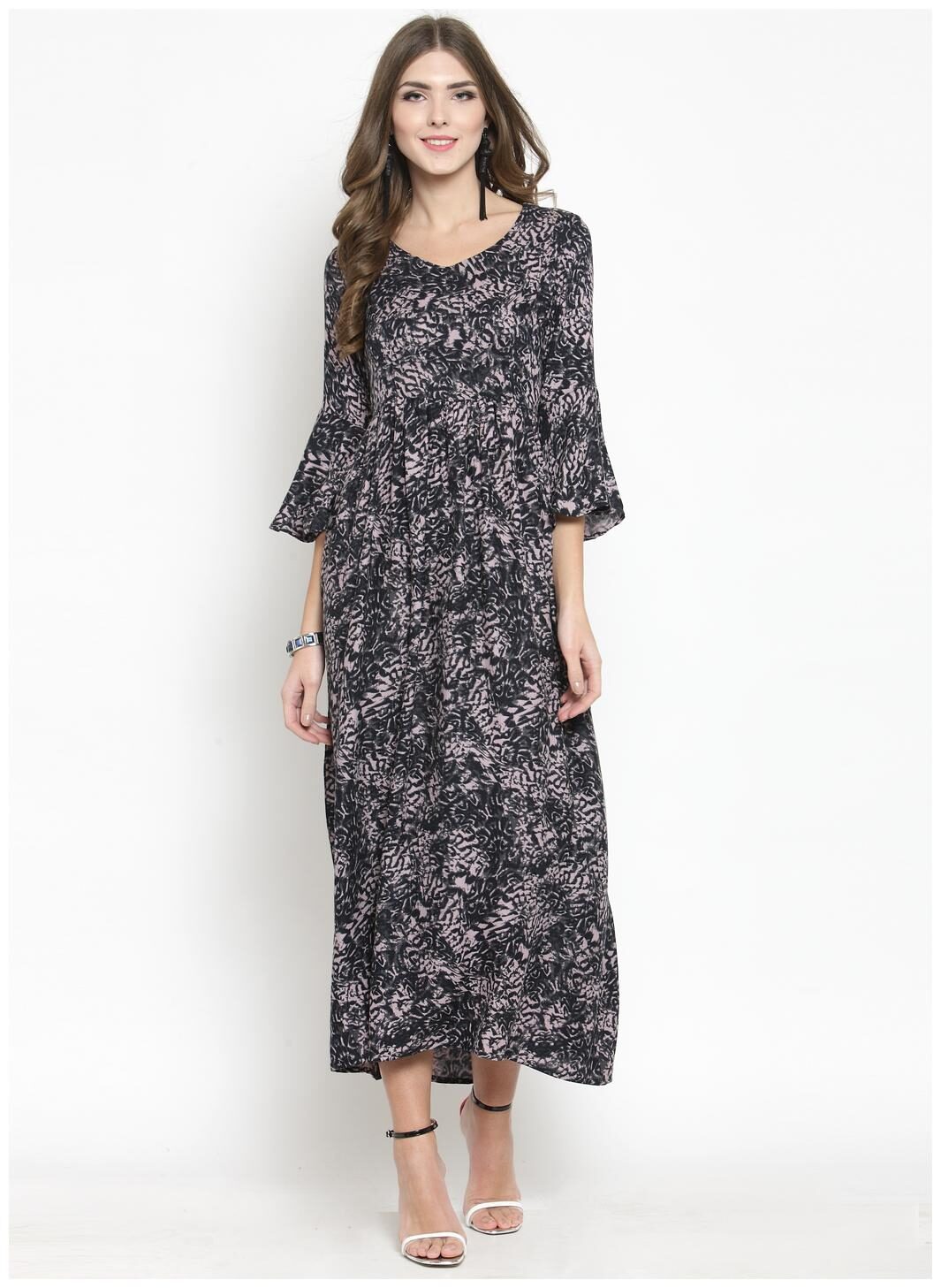 

Sera Black Abstract A-line dress