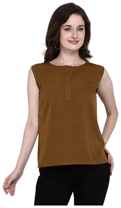 

Serein Women Solid Regular top - Green