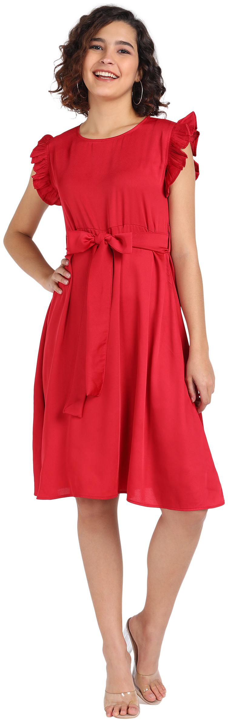 

Serein Red Solid Flared dress