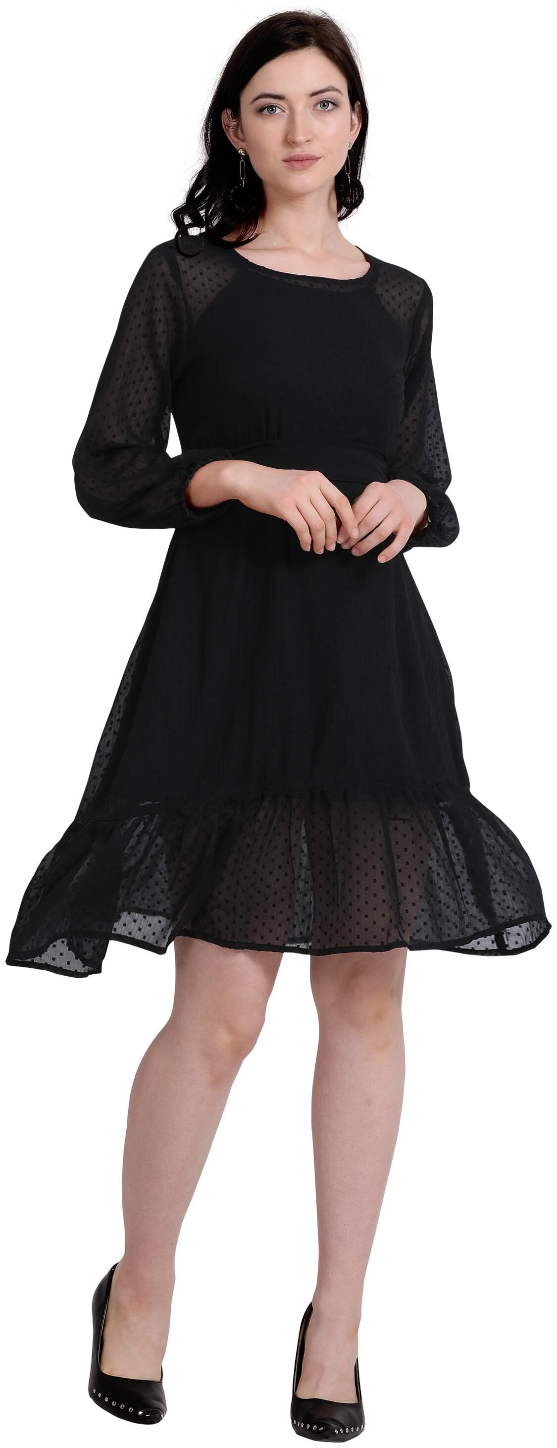 

Serein Black Solid Fit flare dress