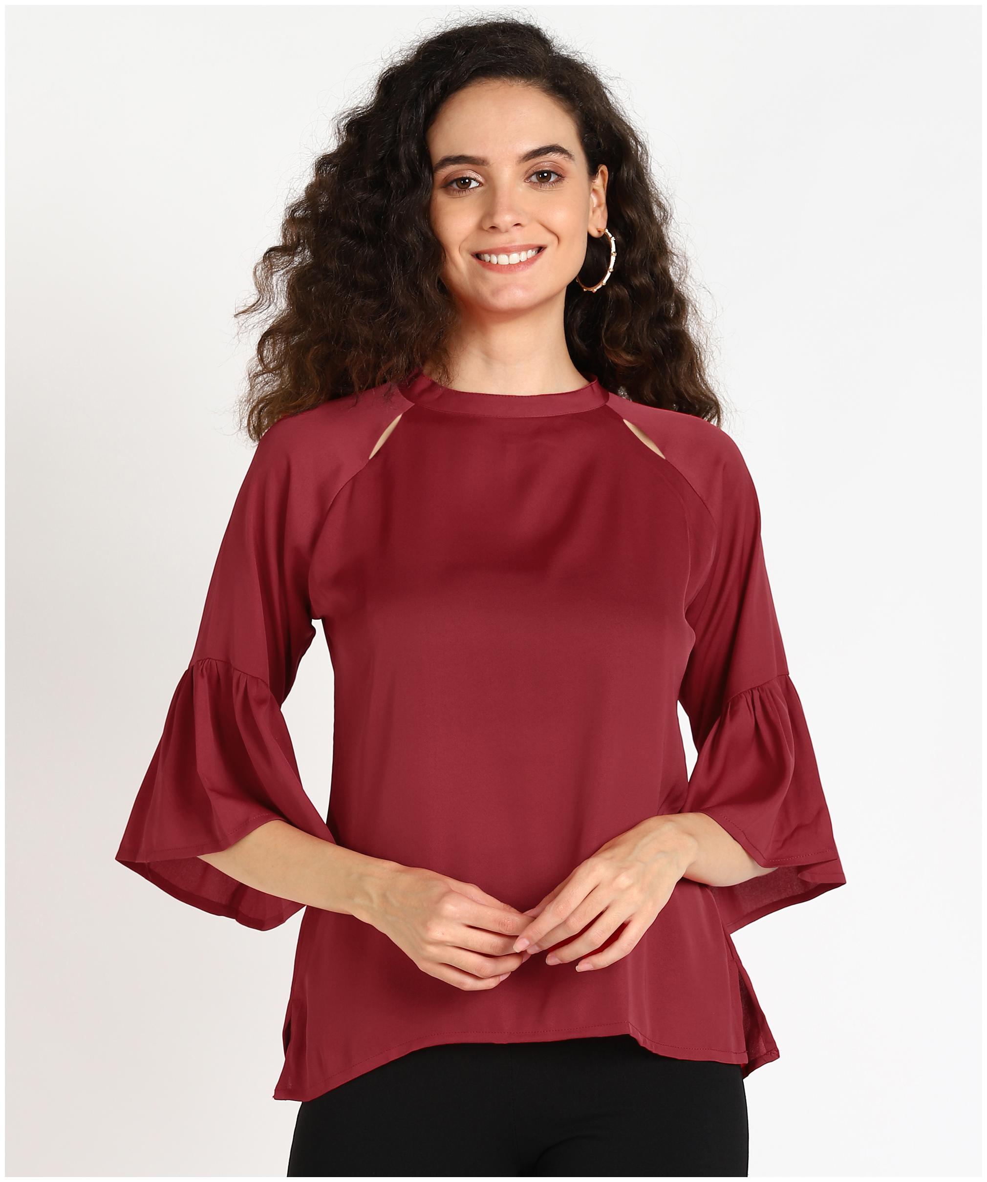 

Serein Women Solid Regular top - Red
