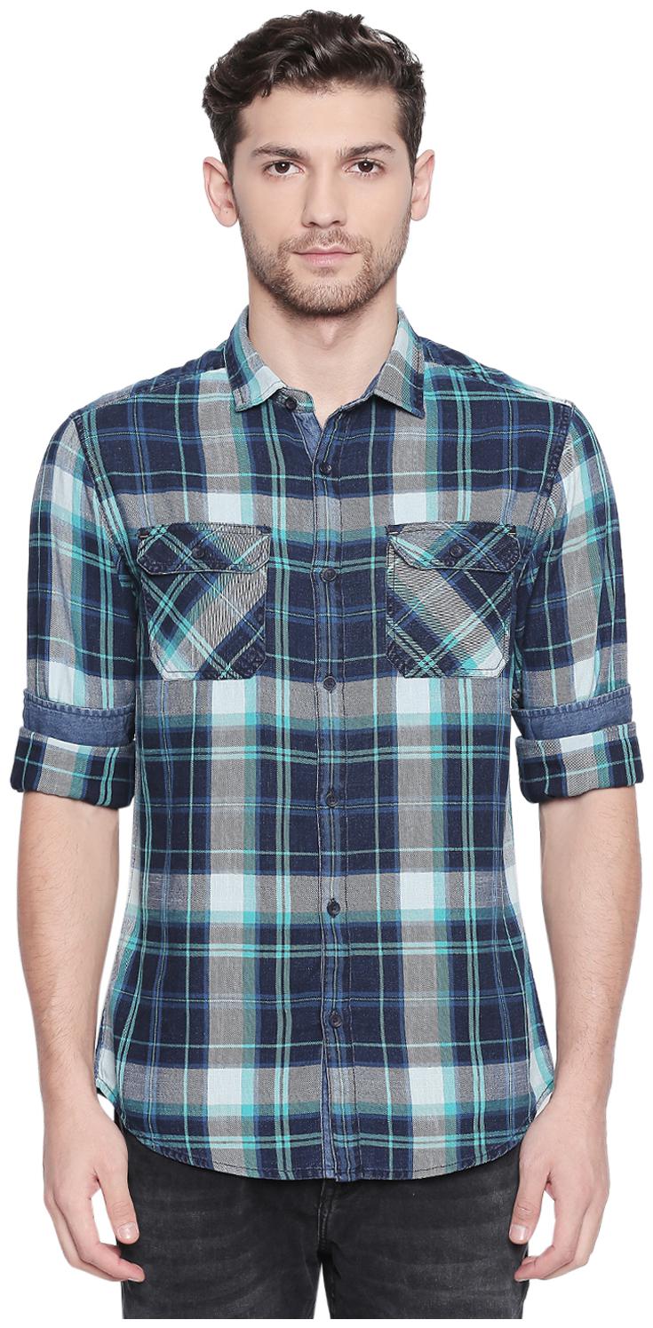 

SF Jeans By Pantaloons Men Blue Checked Slim Fit Casual Shirt