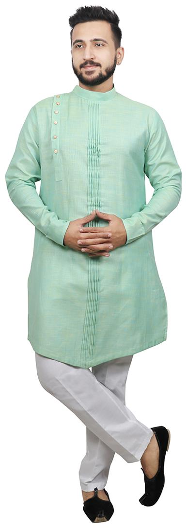 

SG LEMAN Green Solid Kurta and Pyjamas