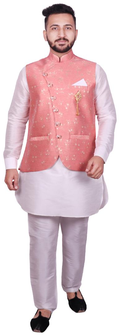 

SG LEMAN Peach Floral print Kurta and Pyjamas With Nehru Jacket