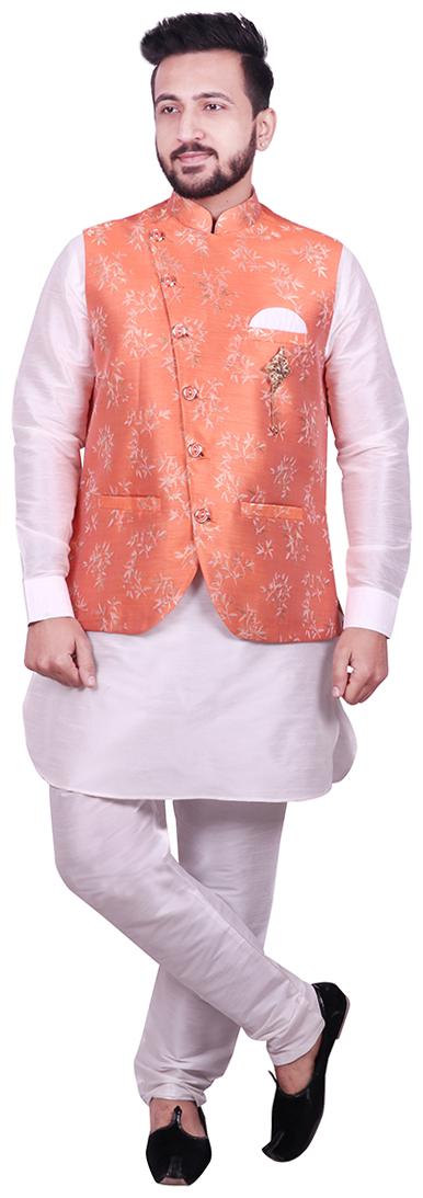 

SG LEMAN Orange Floral print Kurta and Pyjamas