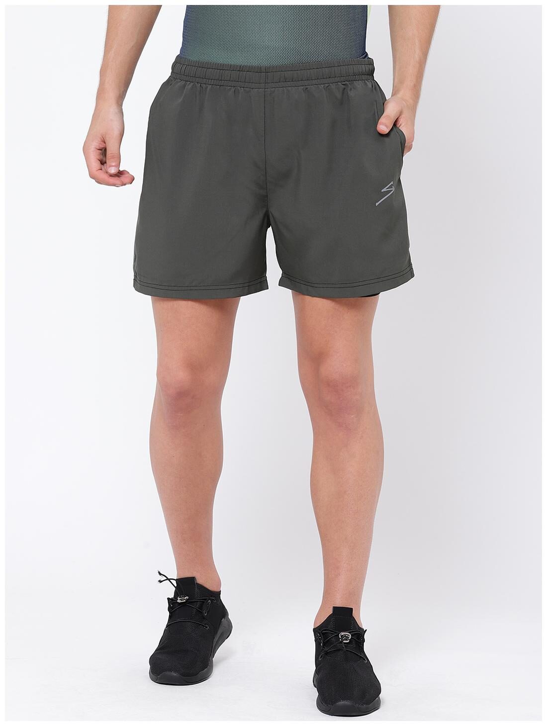 

SG Men Polyester Solid Sports Shorts Green