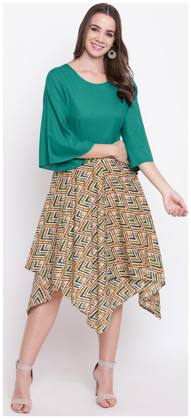 

Sheryl Abstract Side Slit Kurta Green color