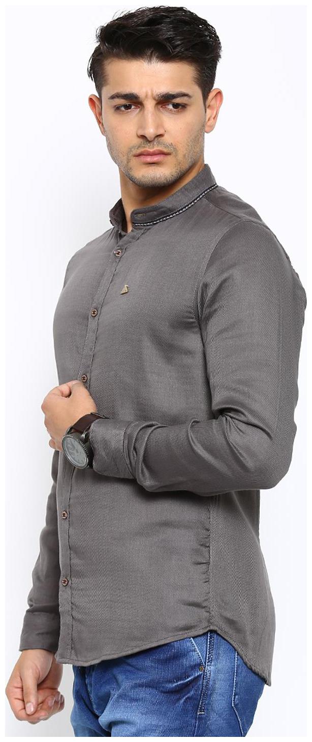 

Showoff Men Grey Solid Slim Fit Casual Shirt