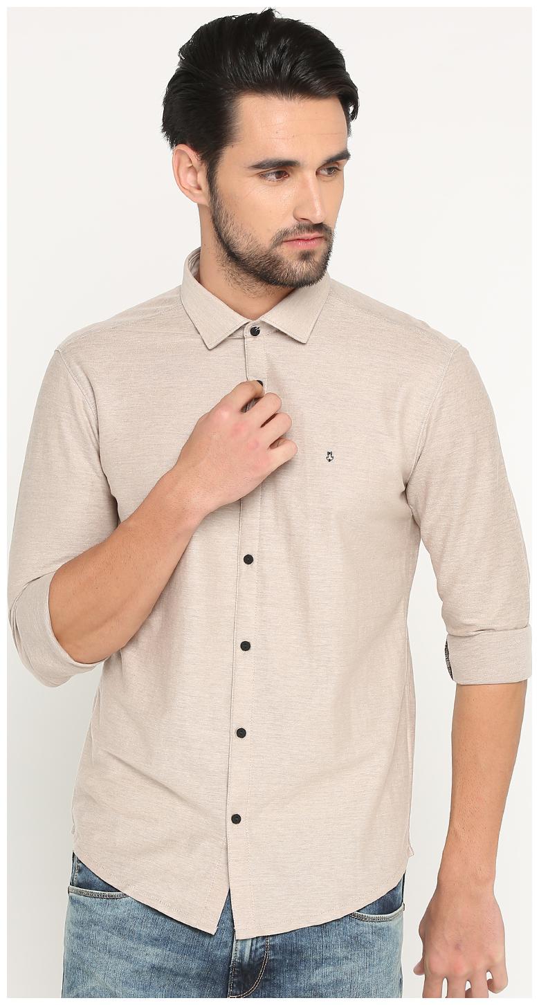 

Show off Men Beige Solid Slim Fit Casual Shirt
