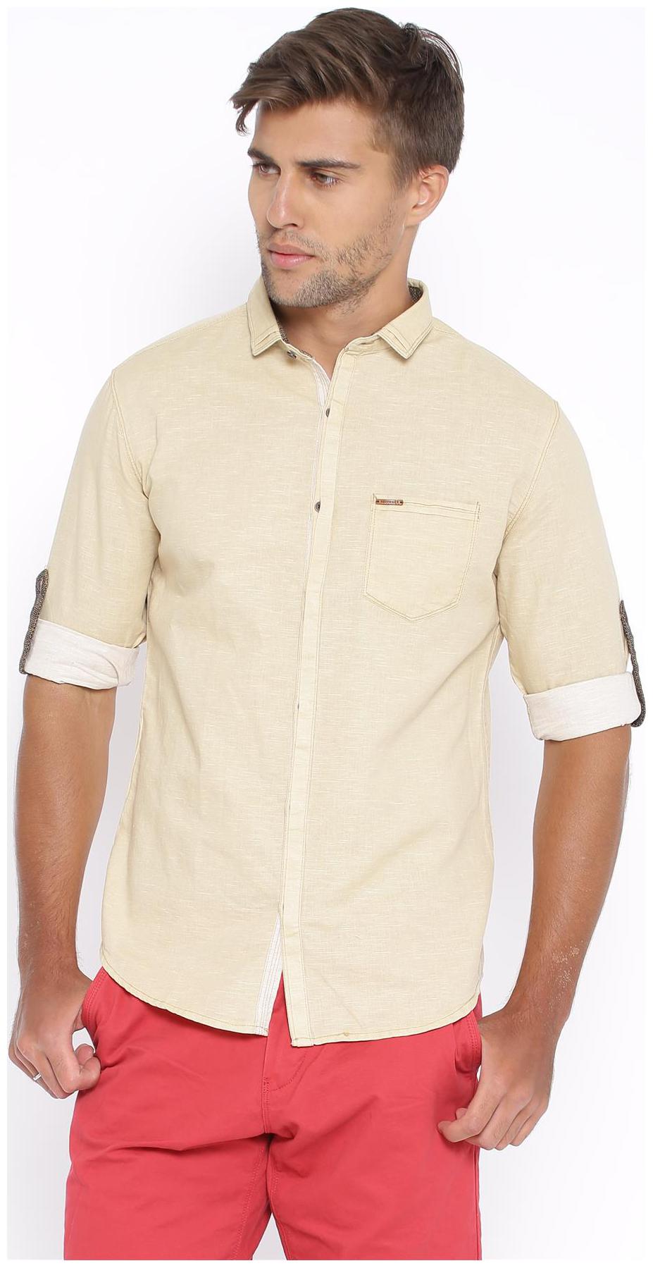

Showoff Men Beige Solid Slim Fit Casual Shirt