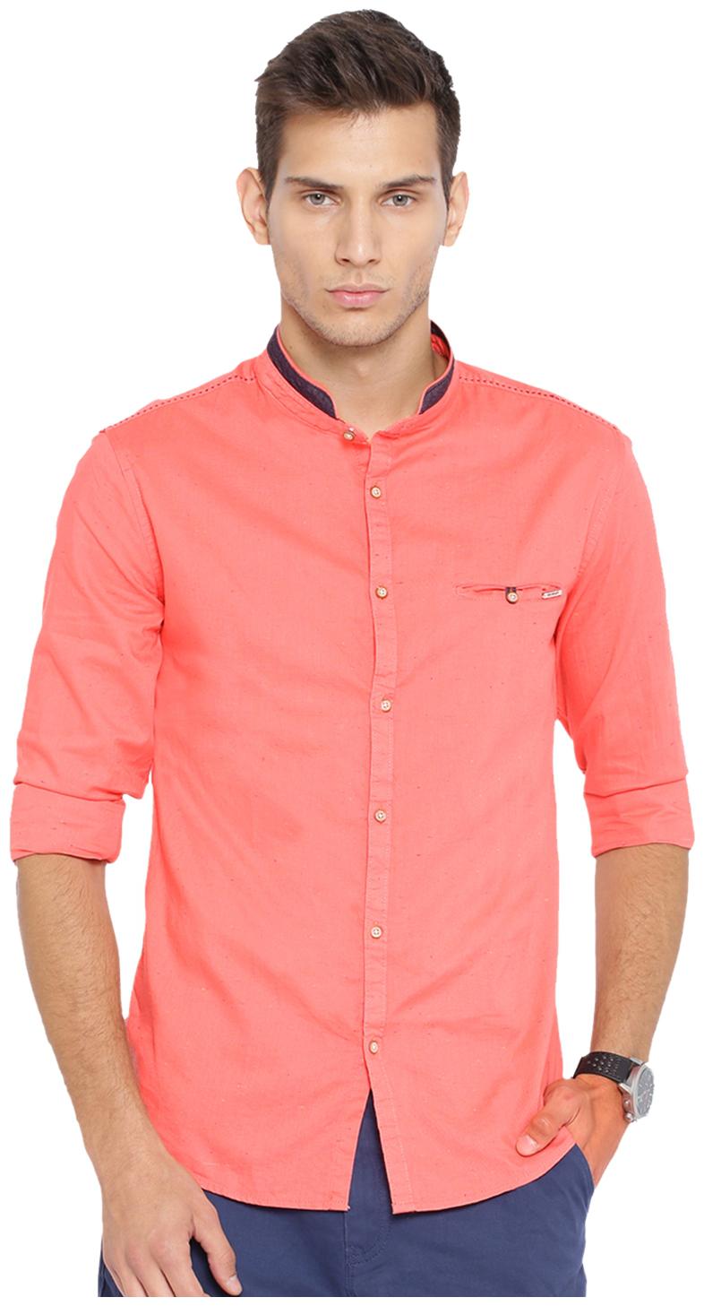

Showoff Men Red Solid Slim Fit Casual Shirt