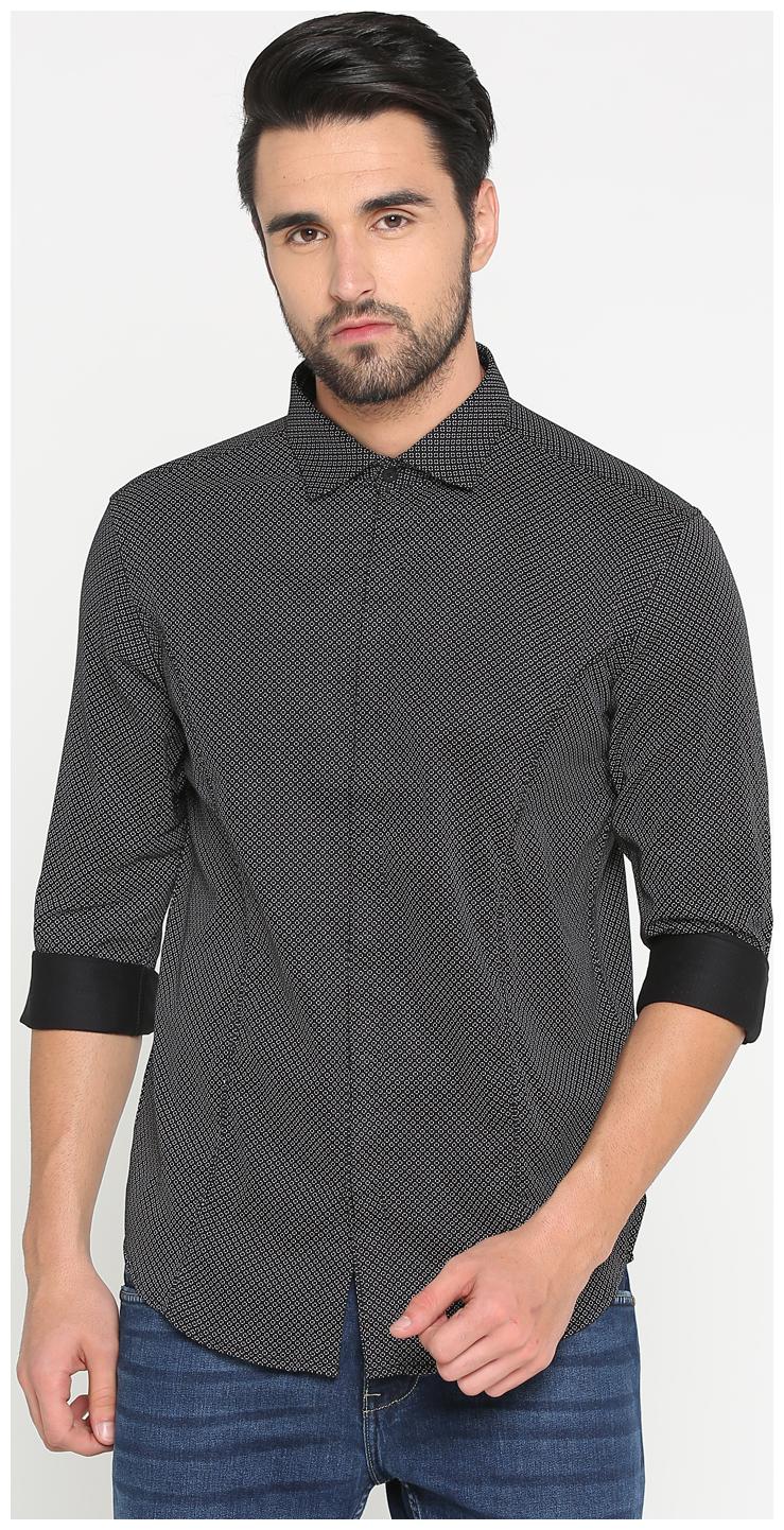 

Show off Men Black Printed Slim Fit Casual Shirt