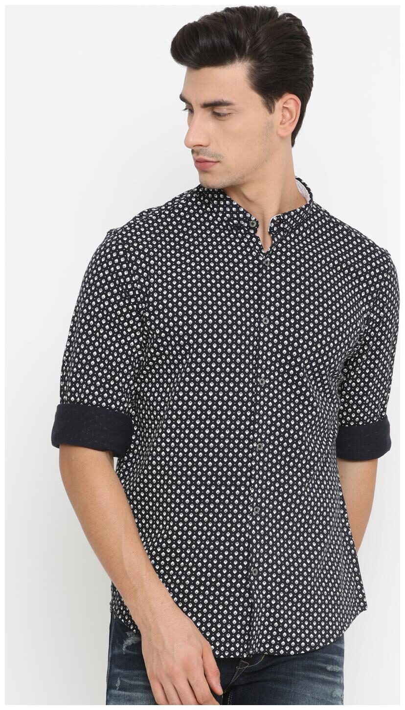 

Showoff Men Black Printed Slim Fit Casual Shirt