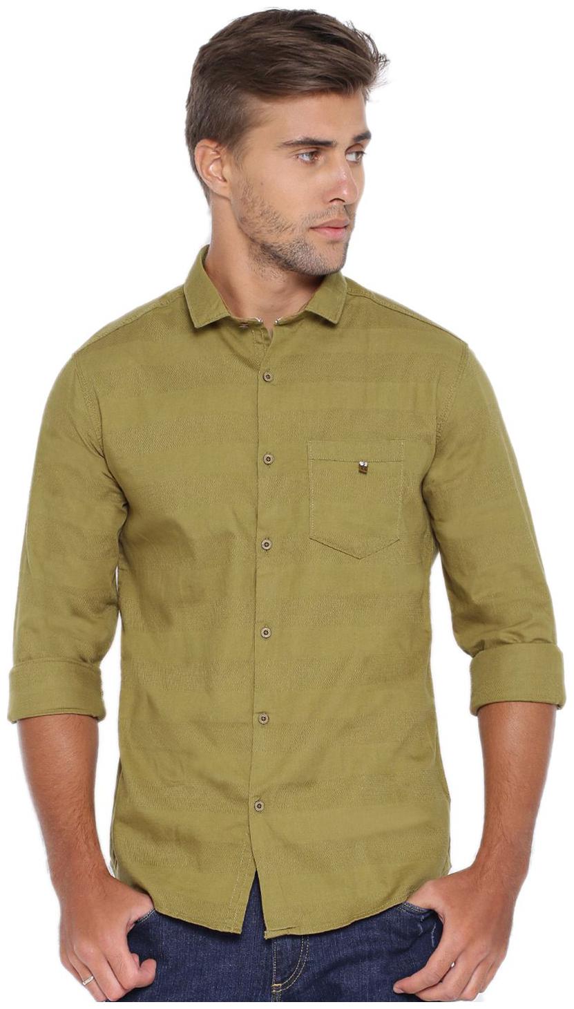 

Showoff Men Green Solid Slim Fit Casual Shirt