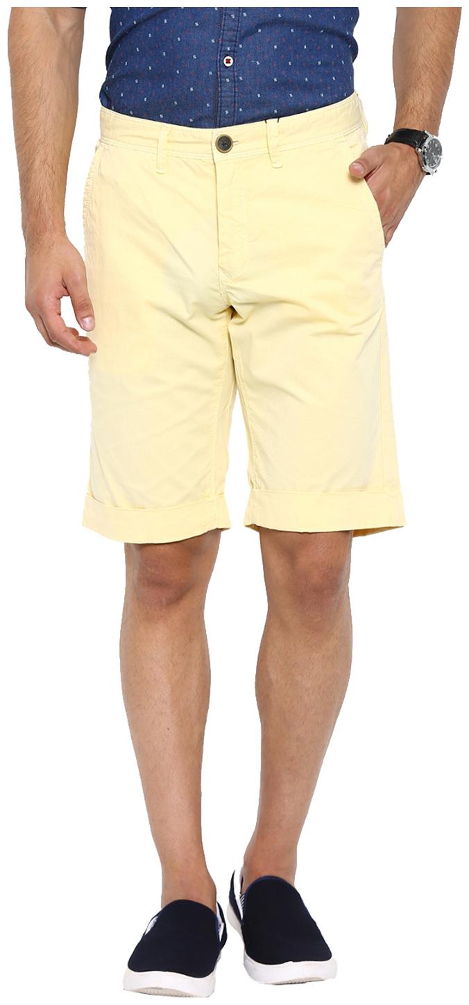 

Showoff Men Yellow Slim Fit Chinos Shorts